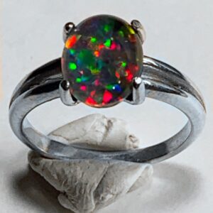 Silver ring with vibrant opal stone
